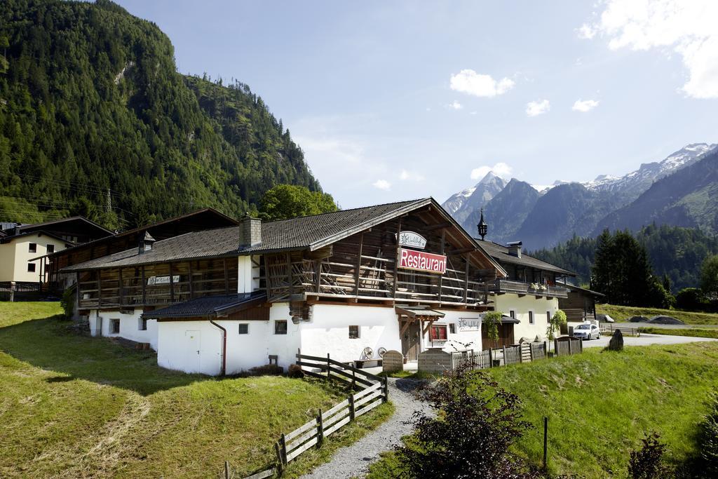 Hotel Active By Leitner'S Kaprun Esterno foto