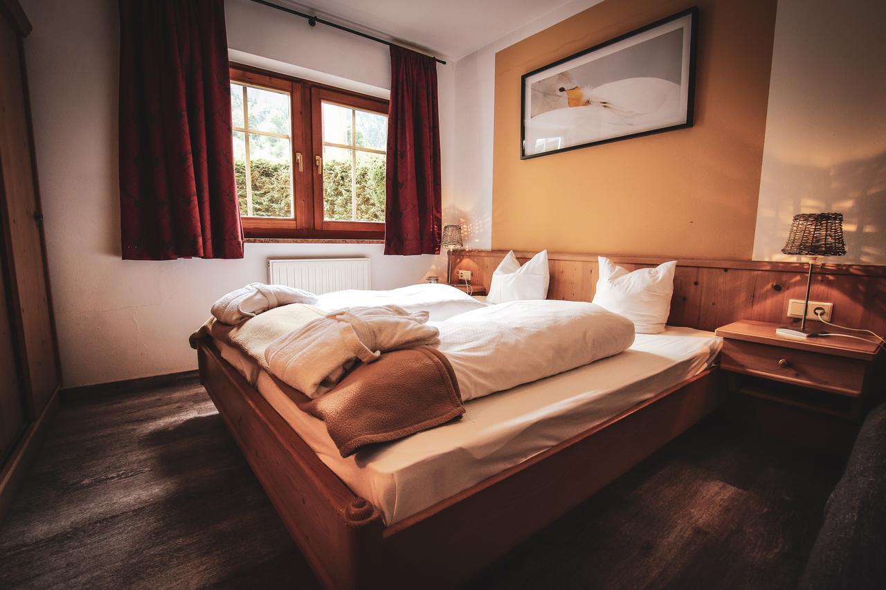 Hotel Active By Leitner'S Kaprun Esterno foto